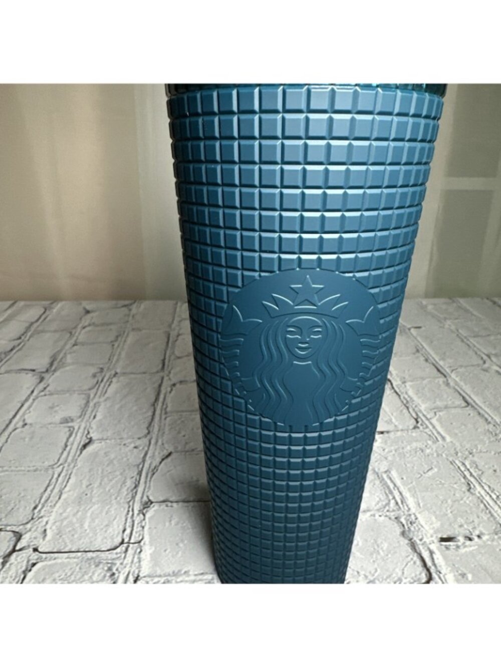 Starbucks Teal Blue Soft Touch Grid Tumbler (Cold Cup) - 24 oz - Picture 3 of 8